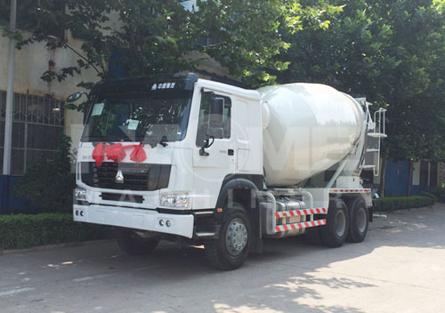 HM14-D Concrete Mixer Truck