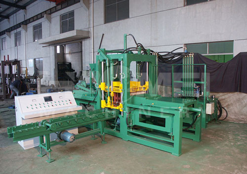 QT15-15 block making machine