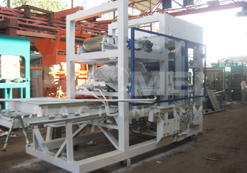 QT4-15 block making machine