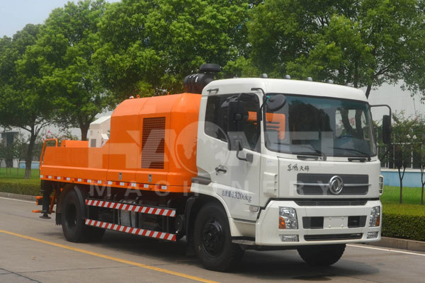 Concrete pump truck