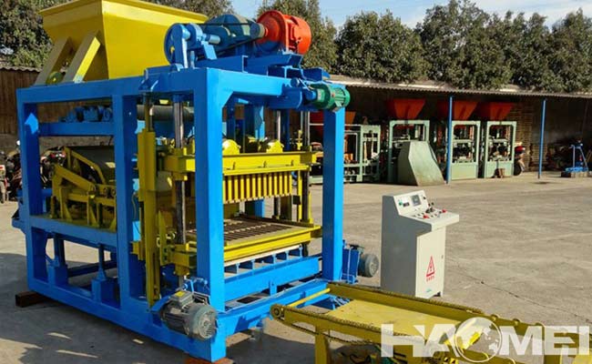 hollow block machine