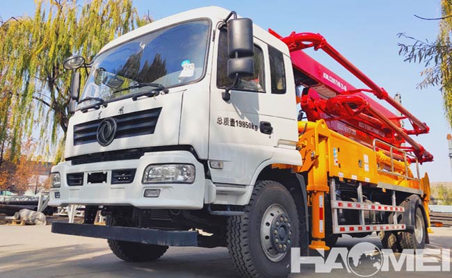 concrete boom pump truck