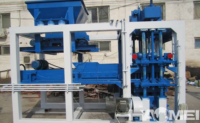 cement brick moulding machine