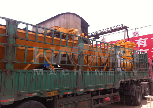HZS25 concrete batching plant PLD to Russia