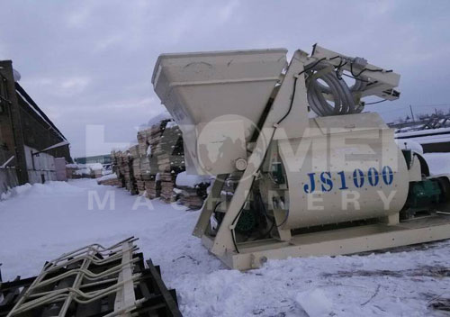 JS1000 concrete mixer in Russia